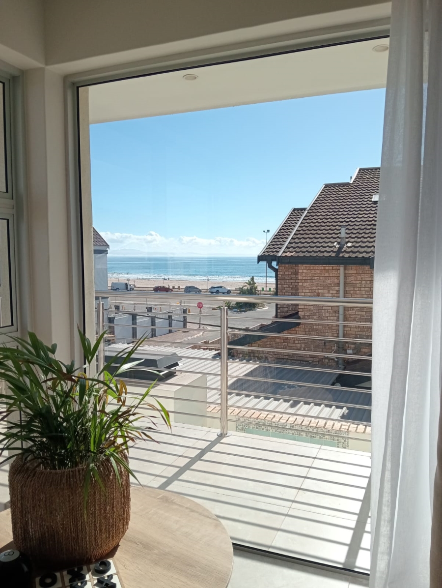 3 Bedroom Property for Sale in Jeffreys Bay Central Eastern Cape